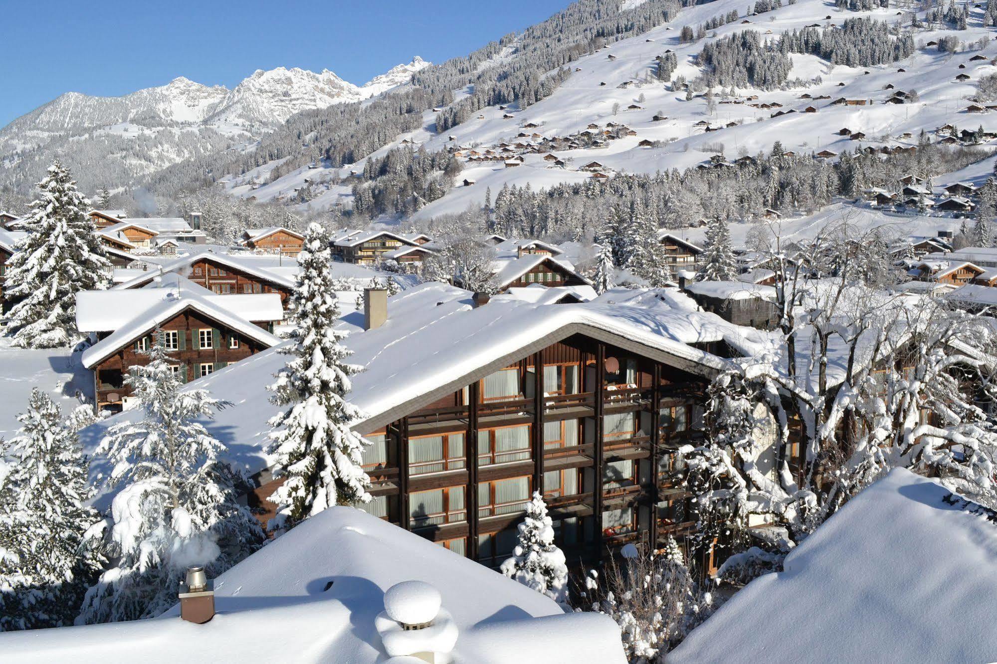 Hotel Kreuz Lenk im Simmental Extérieur photo
