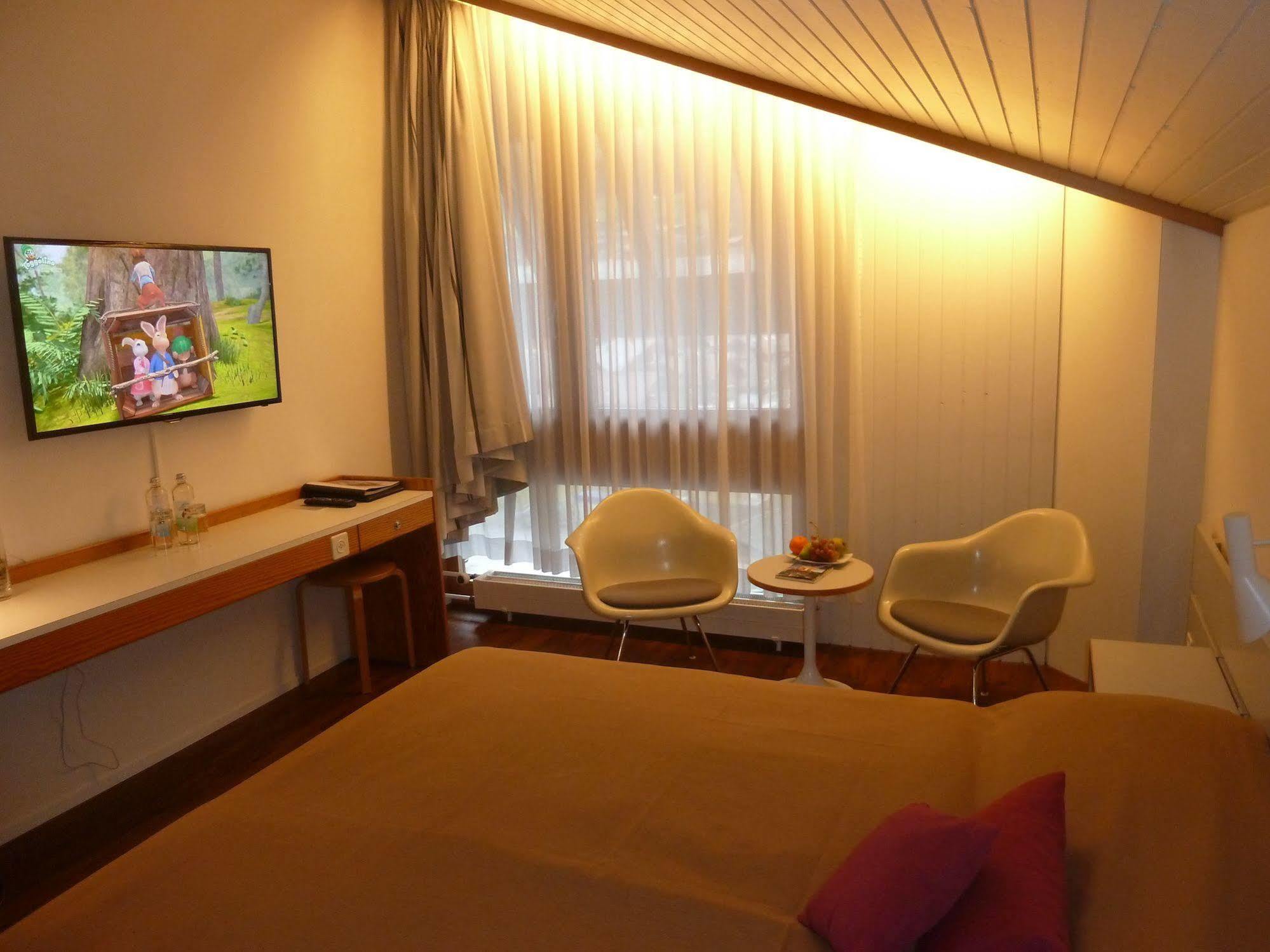 Hotel Kreuz Lenk im Simmental Extérieur photo