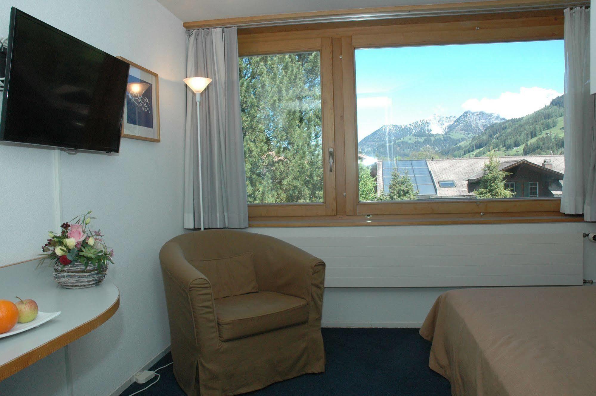Hotel Kreuz Lenk im Simmental Extérieur photo