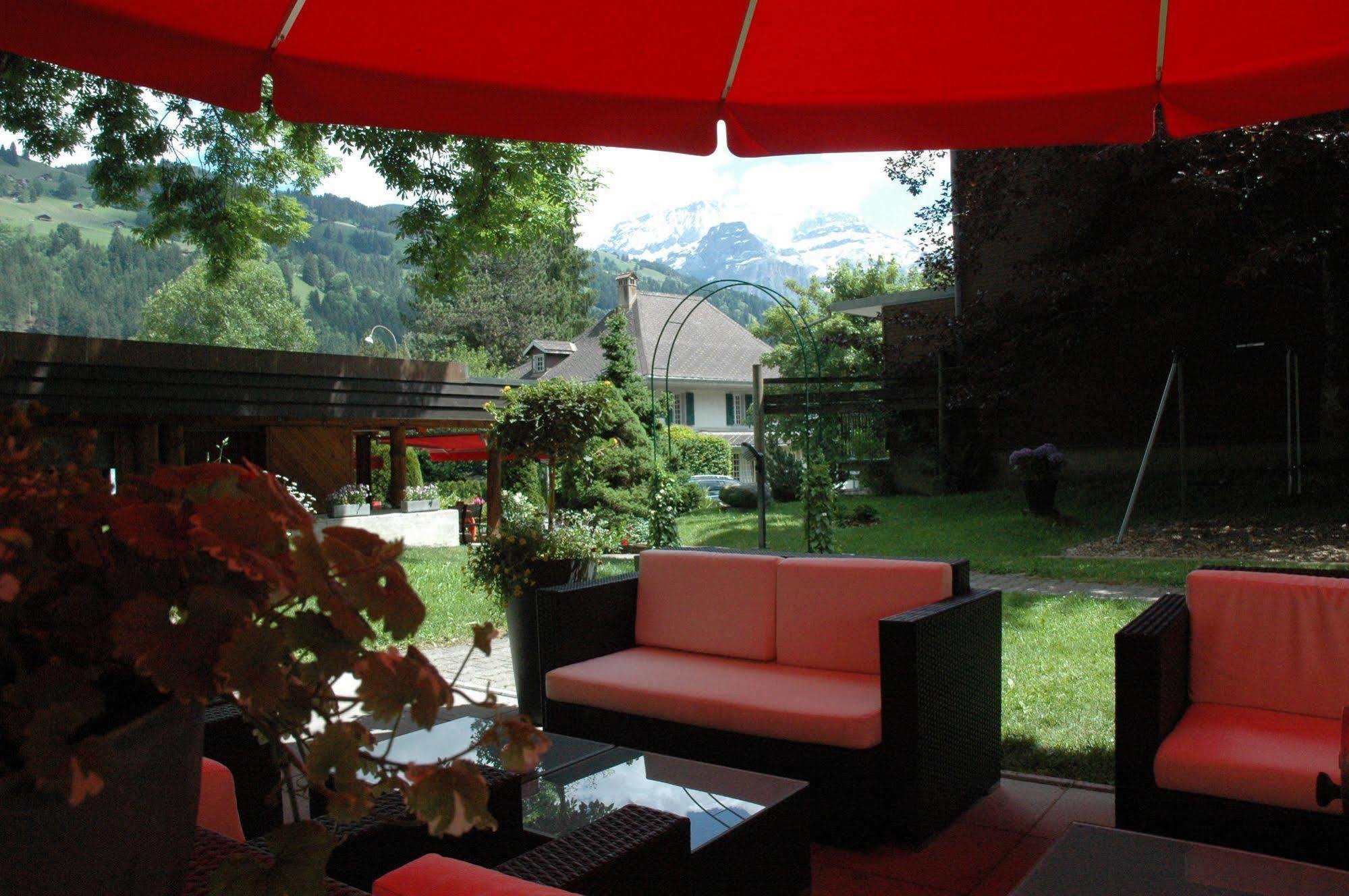 Hotel Kreuz Lenk im Simmental Extérieur photo