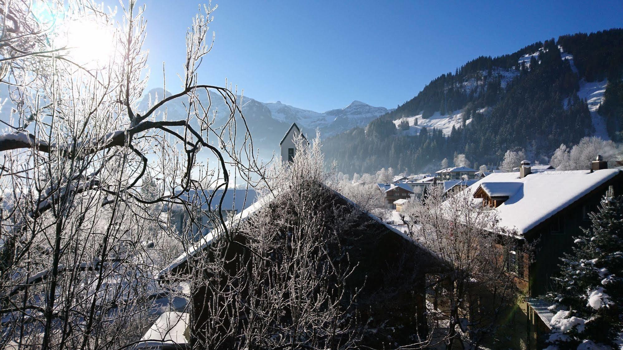 Hotel Kreuz Lenk im Simmental Extérieur photo